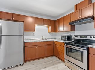 555 Kent St APT 101, Saint Paul, MN 55103