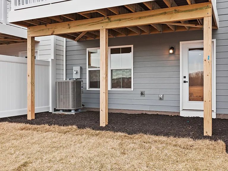 22 Iron Horse Ln — Photo 32