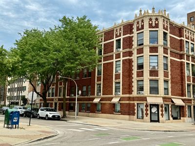6207 N Winthrop Ave #30, Chicago, IL, 60660