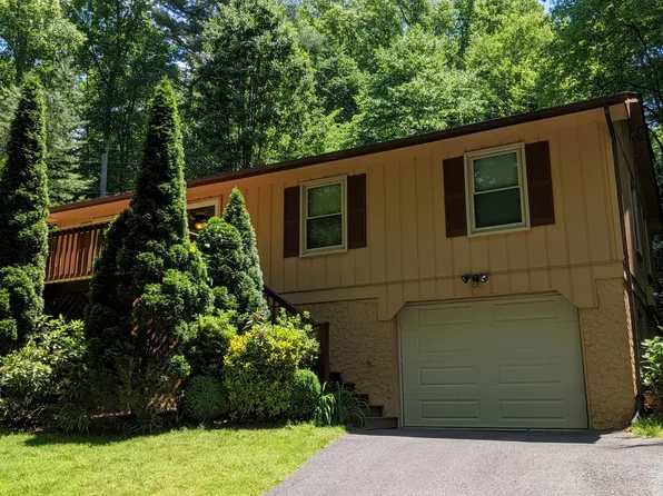 809 Bee Tree Rd, Swannanoa, NC 28778