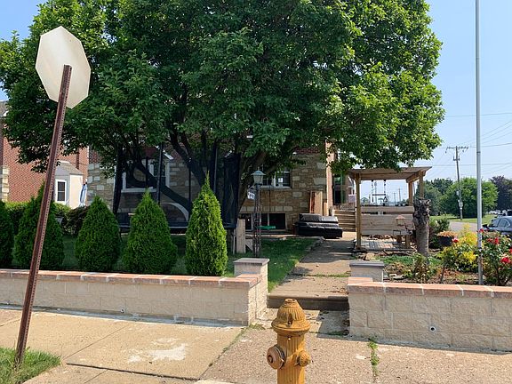 2nd image of 2327 Shelmire Ave
