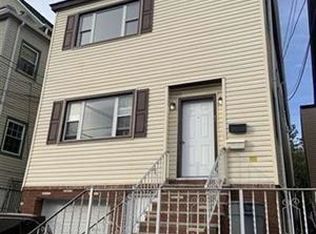37 E 49th St #3, Bayonne, NJ 07002