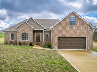 7040 Maxwell Lndg, Baxter, TN 38544