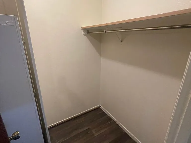 1415 N Virginia St — Photo 25
