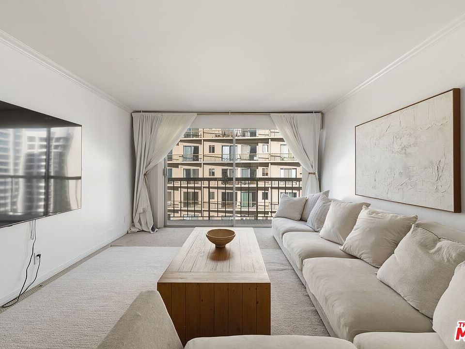 1st image of 10751 Wilshire Blvd APT 1206