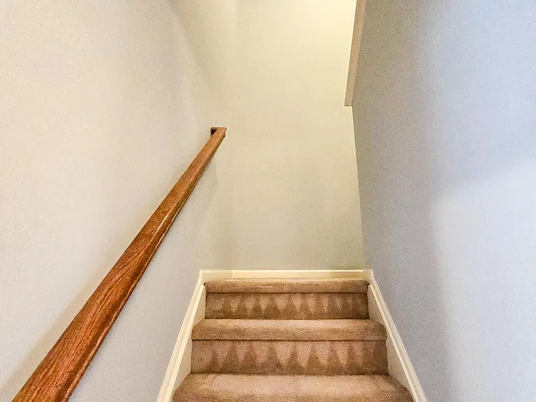 6419 Creekbend Dr — Photo 20