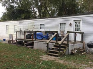 207 W 4th St, Colp, IL 62921