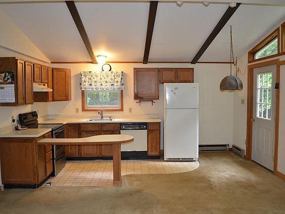 4th image of 248 Scott Rd