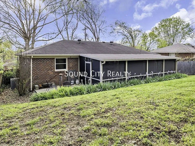 6232 Henry Ford Dr — Photo 31