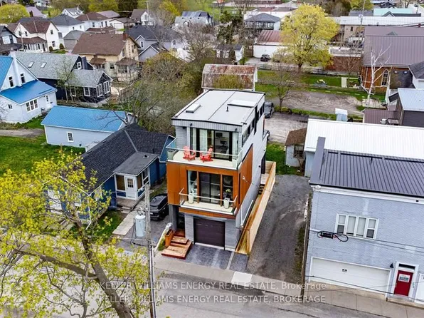 37 West St, Prince Edward County, ON K0K 3L0