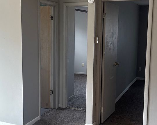 3rd image of 510 Jefferson St #3