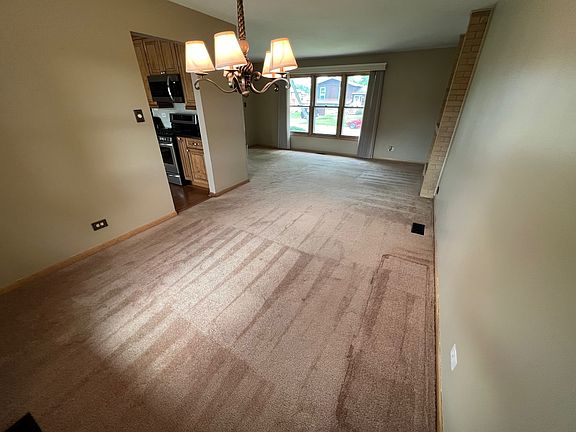 4th image of 15232 Arroyo Dr