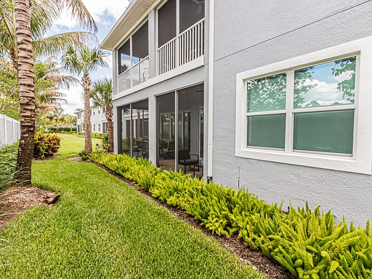 2658 Seychelles Cir #2504 — Photo 35
