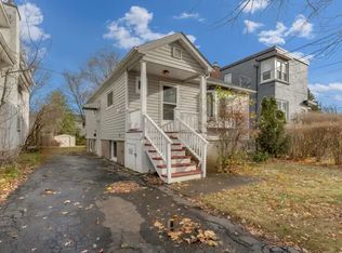 263 College St #1A, Kingston, ON K7L4M1