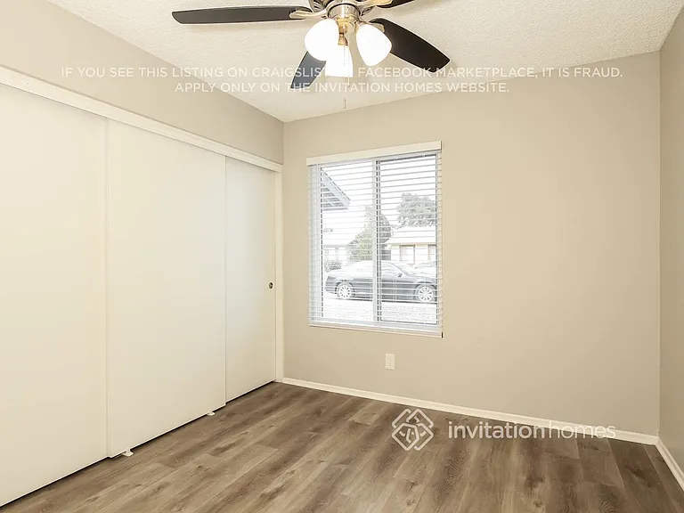 5433 W Altadena Ave — Photo 10
