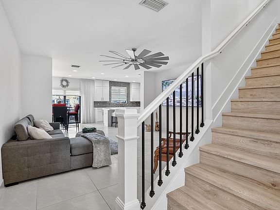 4th image of 4458 E Aqua Bella Lane #4458