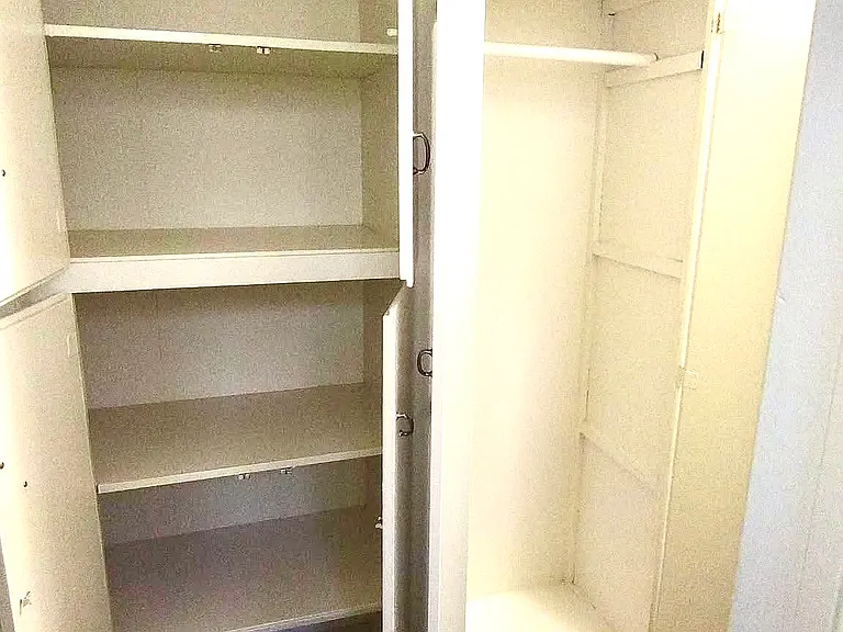 Hallway linen closets. (doors opened)