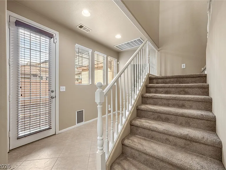 428 Eternity St — Photo 32