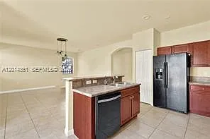 SW 155th Ct — Photo 4