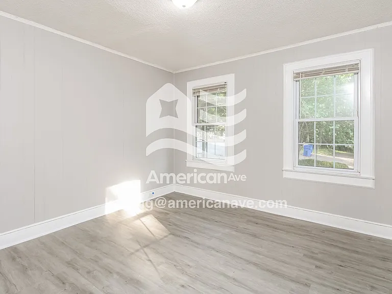 556792_012_wm_-_bedroom_12920688.jpg