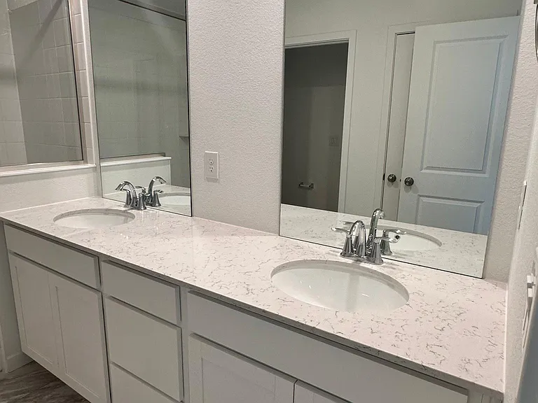 9011 Winding Glen Ln — Photo 6