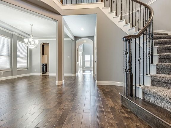 5th image of 6710 Chianti Ct