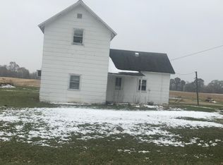 5919 Fulton Rd, Fulton, IL 61252