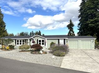 481 Parkwood Blvd, Sequim, WA 98382