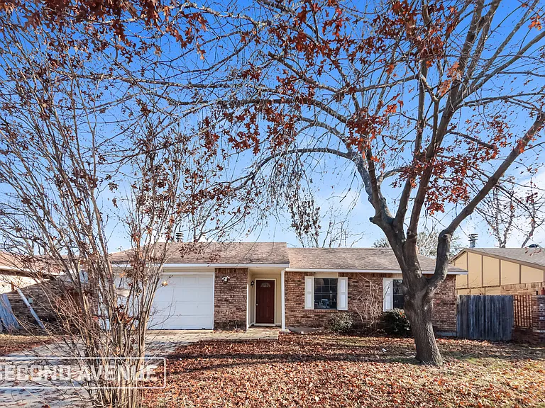 416 Woodcrest Way — Photo 22