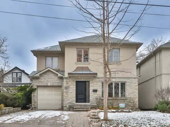 112 Kingsway Cres, Toronto, ON M8X 2R9