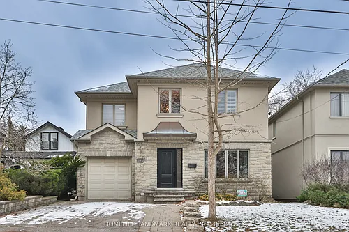 112 Kingsway Cres Photo 1