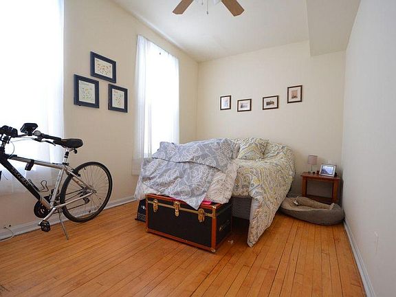 5th image of 3338 N Hoyne Ave APT 1