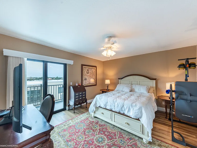 1801 Jamaica Way #331 — Photo 21
