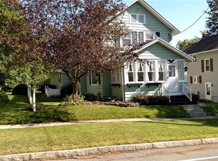 27 Buffalo St, Canandaigua, NY 14424