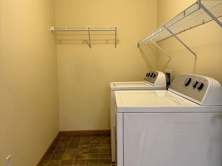 West Lake III Apartments — Photo 83
