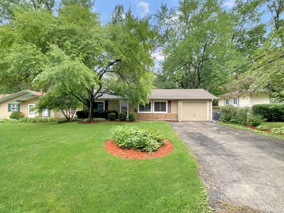 513 Bernyce St, Lake In The Hills, IL, 60156