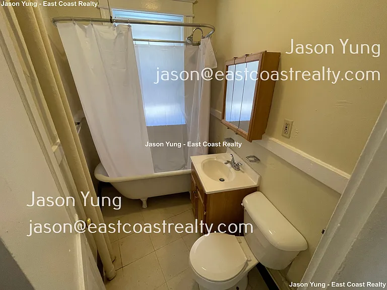 60 Woodstock Ave #20 — Photo 9
