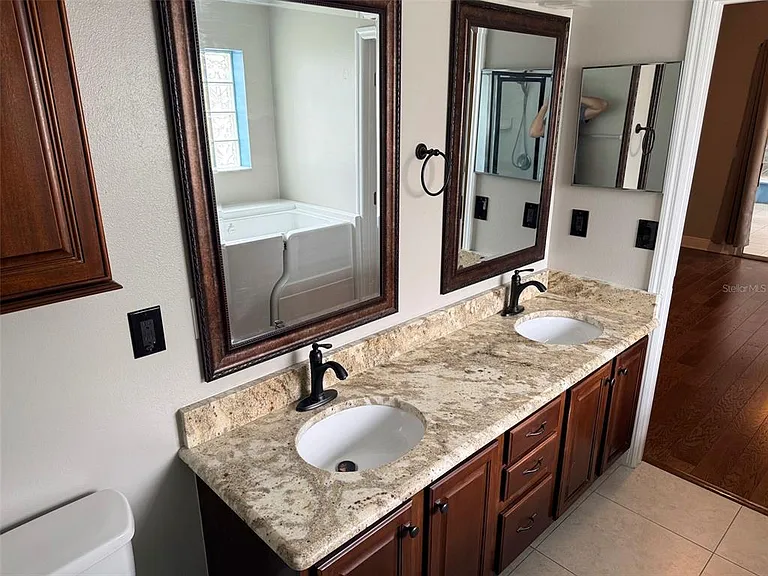 917 Marquee Dr — Photo 9
