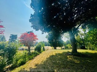 272 Essex Ave, Richmond Hill, ON L4C 2C2