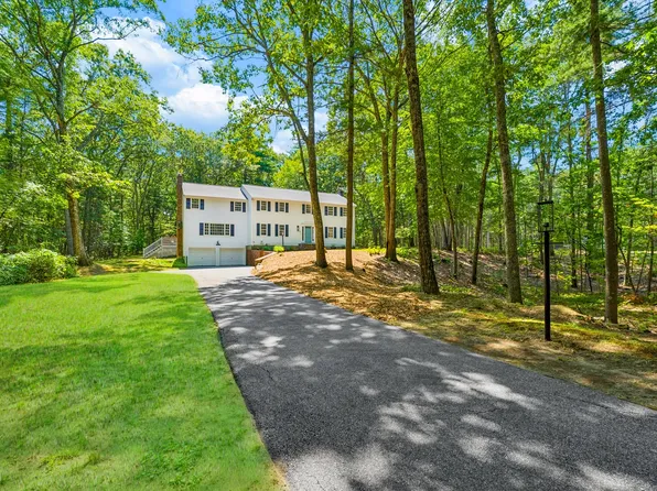 303 Hunters Ridge Rd, Concord, MA 01742