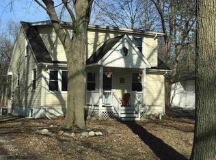 155 E Romeo Rd, Leonard, MI 48367