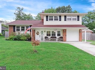 25 Shull Dr, Newark, DE 19711