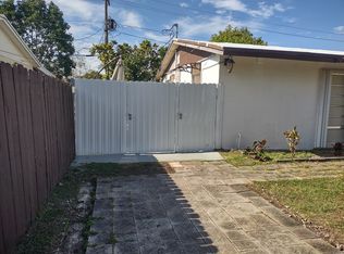 19400 Lenaire Dr #2, Miami, FL 33157