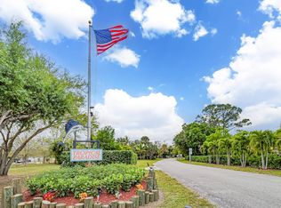 7881 SE Paradise Dr, Stuart, FL 34997