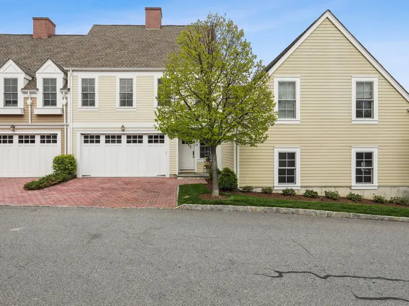 77 Havemeyer Lane #62, Stamford, CT 06902