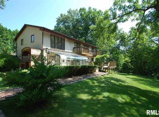 6800 W Lancaster Rd, Peoria, IL 61607