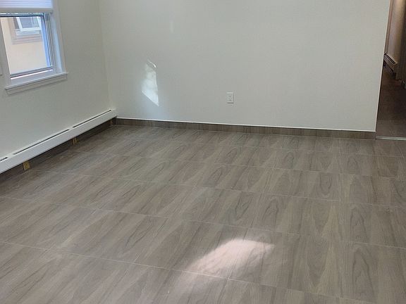 3rd image of 2338 E 23rd St Floor 1