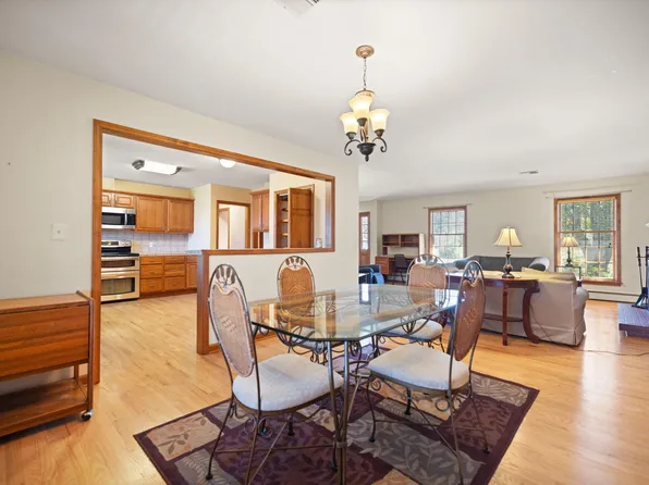 325 Maple Ave, Burnside, KY 42519