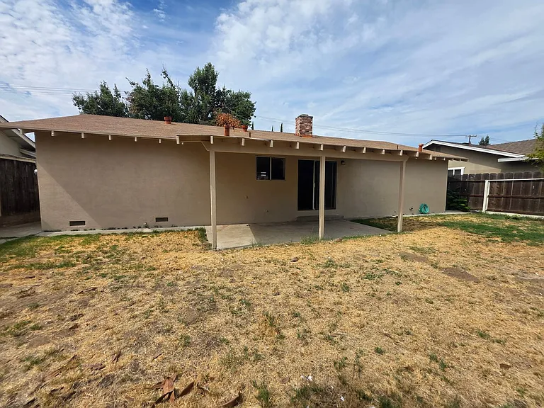 240 Pedras Rd — Photo 31