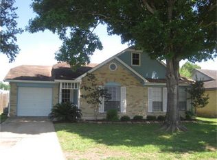 3819 Brookwood Dr, La Porte, TX 77571